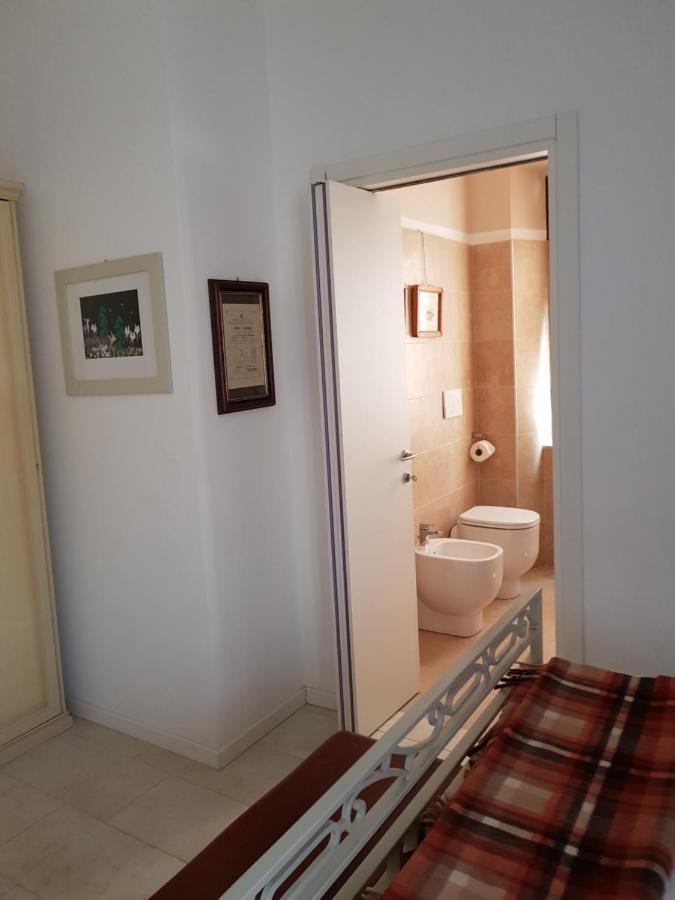 DUETERRE Room&Host - Fornole TR Esterno foto
